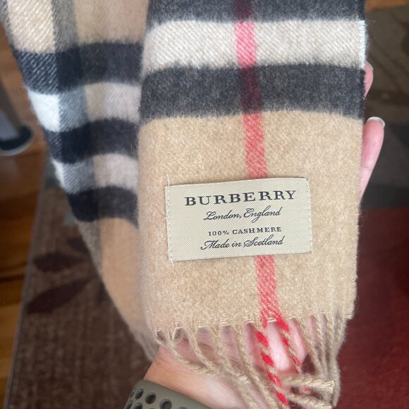 Keep Warm - Picture 3 of 4